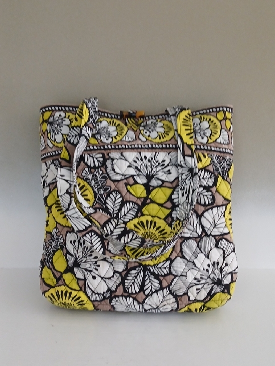 Vera Bradley Handbags - Vera Bradley Quilted Floral Tote Bag